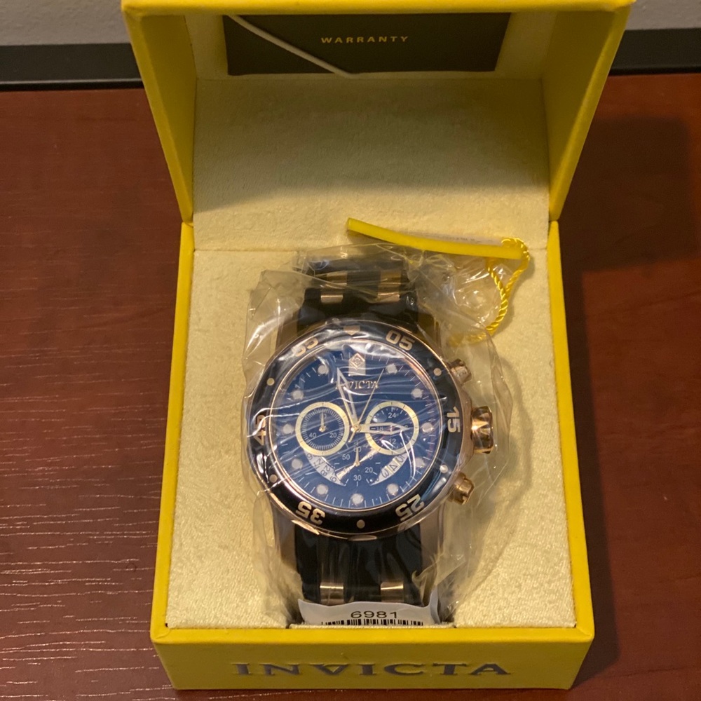 Invicta Pro Diver men’s watch